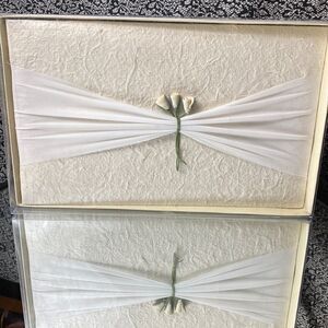 Wedding photo album 40 pocket memo pages. 4x6,6x4,or 5x5 prints. NIB